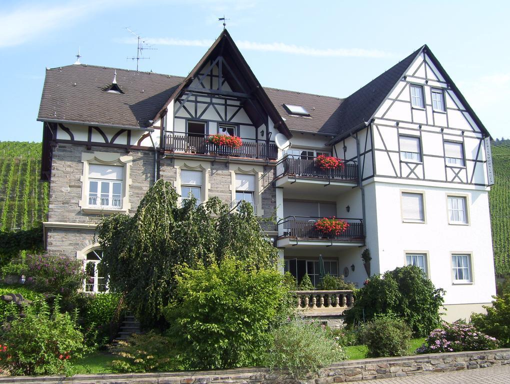 Ferienwohnungen Zum Niederberg Lieser Kültér fotó